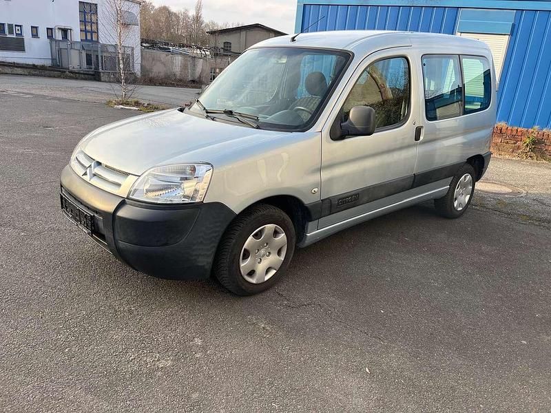 Gebraucht Citroën Berlingo Advance 75 PS (55 kW) 2008 Farbe islandgrau/metallic Van / Kleinbus