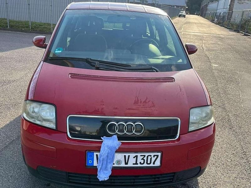 Rot Gebraucht 2001 Audi A2 Kleinwagen | 2.250 € (Teuer) - Bild 1/4