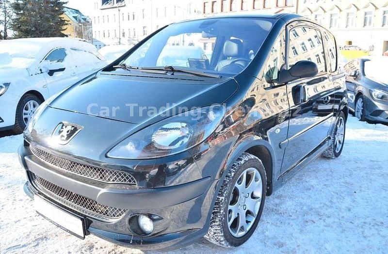 Schwarz Gebraucht 2006 Peugeot 1007 Sport Van / Kleinbus | 7.999 € - Bild 1/4