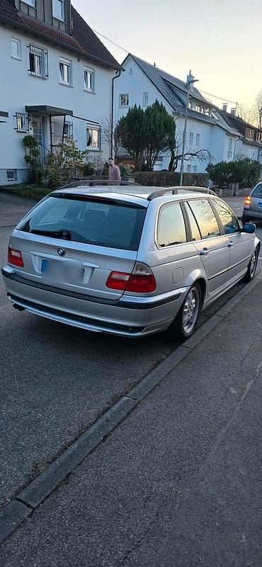 Gebraucht BMW 325 M Sport 192 PS (141 kW) 2003 Silber Kombi
