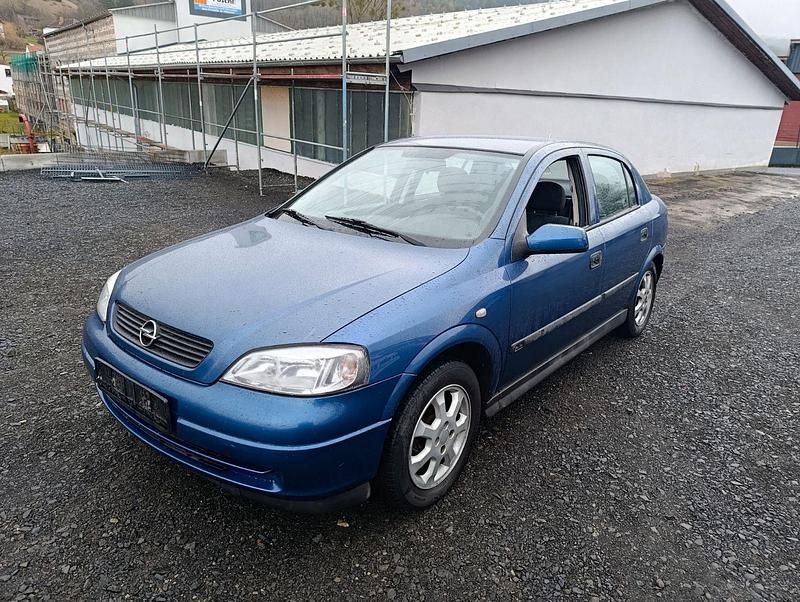 Blau Gebraucht 2002 Opel Astra Comfort Limousine | 722 € (Superpreis) - Bild 1/4