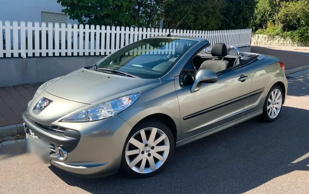 Gebraucht Peugeot 207 CC Sport 150 PS (110 kW) 2007 Grau Cabrio