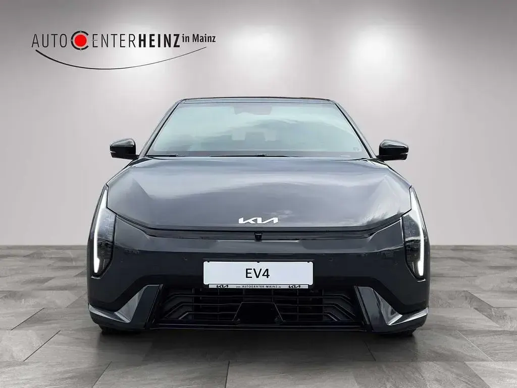 Neu Kia EV4 GT-Line 150 kW (204 PS) 2026 Grau Limousine