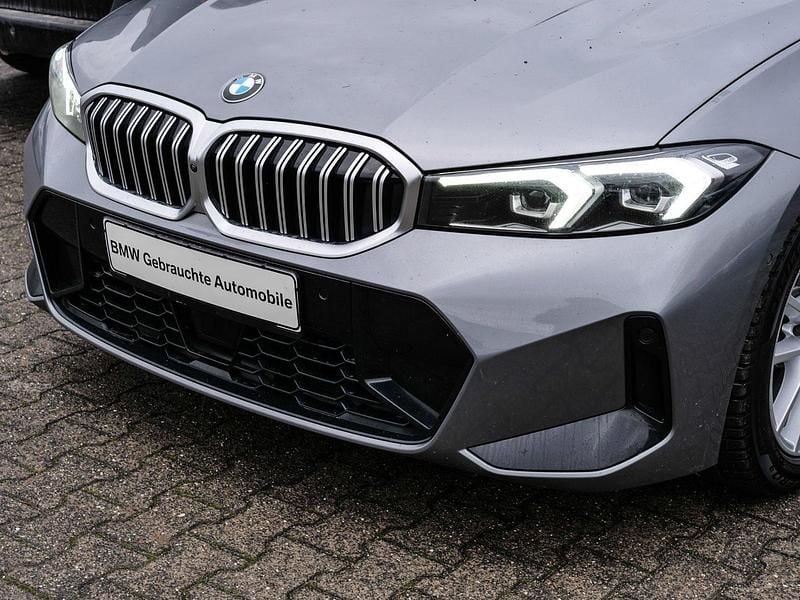 Gebraucht BMW 320 M Sport 184 PS (135 kW) 2025 Grau Kombi