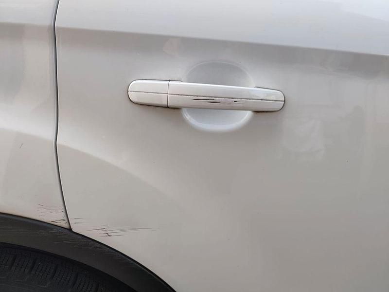 Gebraucht Ford Kuga Titanium 140 PS (102 kW) 2010 Weiß SUV