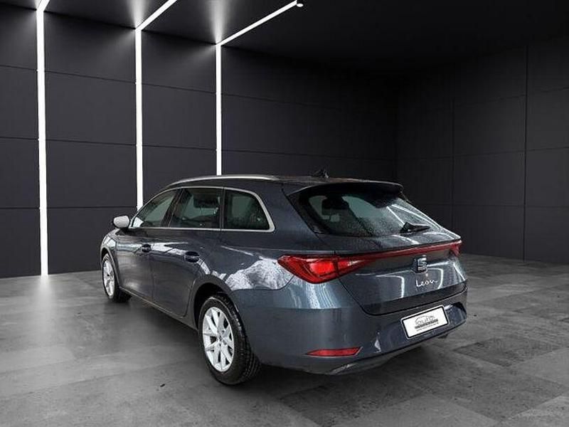 Gebraucht Seat Leon Style 147 PS (108 kW) 2025 "magnetic tech" Limousine
