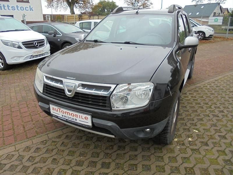 Schwarz Gebraucht 2010 Dacia Duster Lauréate SUV | 4.980 € (Fairer Preis) - Bild 1/4