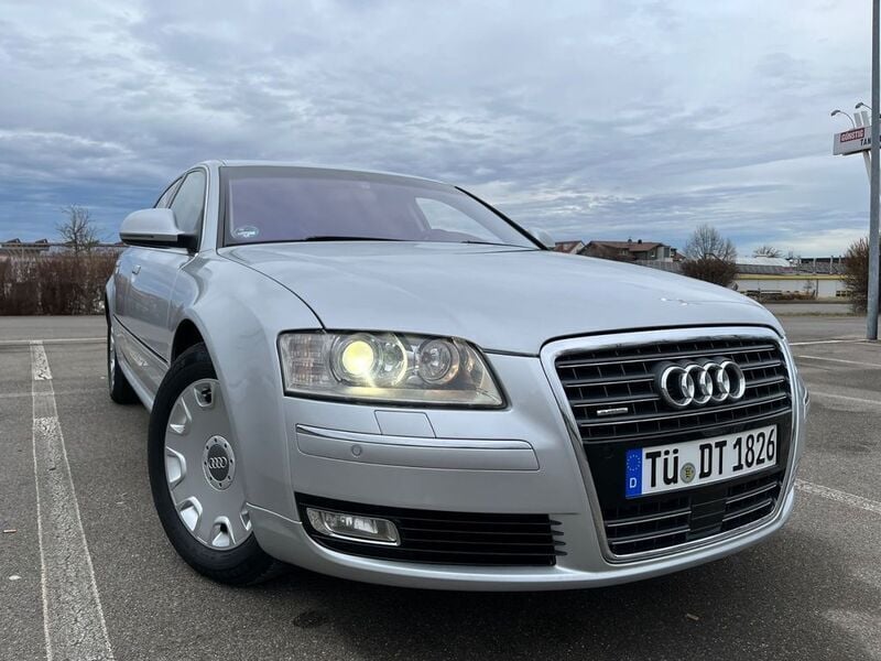 Silber Gebraucht 2008 Audi A8 Ambiente Limousine | 8.900 € (Fairer Preis) - Bild 1/4