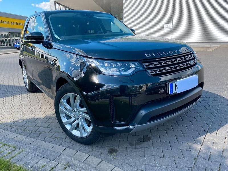 Gebraucht 2018 Land Rover Discovery 5 SE SUV | 27.900 € - Bild 1/4