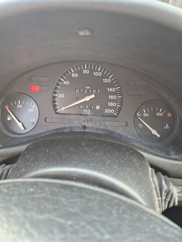 Gebraucht Opel Corsa Swing 1997 Rot Kleinwagen