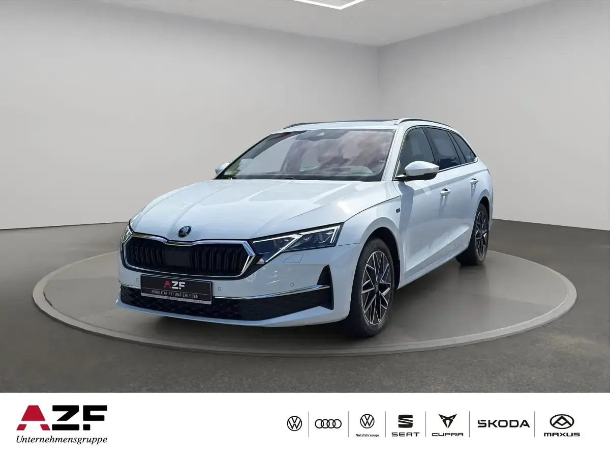 Gebraucht Skoda Octavia Tour 150 PS (110 kW) 2025 Kombi