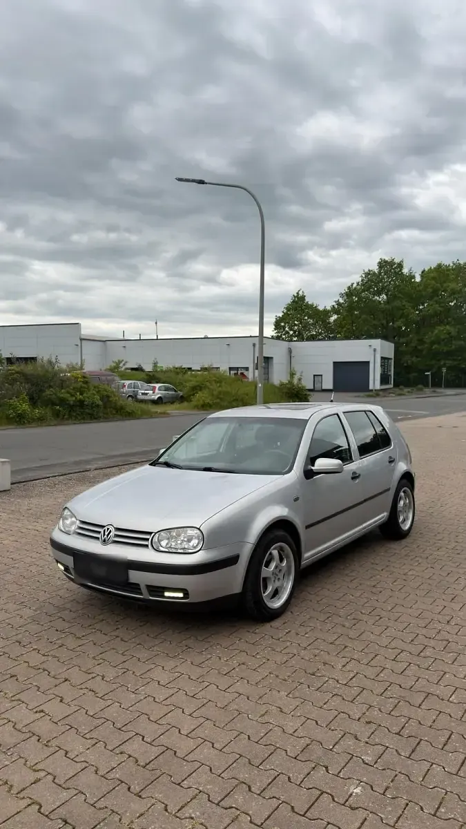 Brugt VW Golf IV 75 HK (55 kW) 1999 Andere farben Hatchback