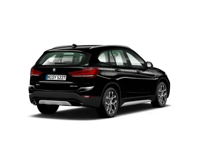 Używany BMW X1 136 KM (100 kW) 2020 Czarny SUV