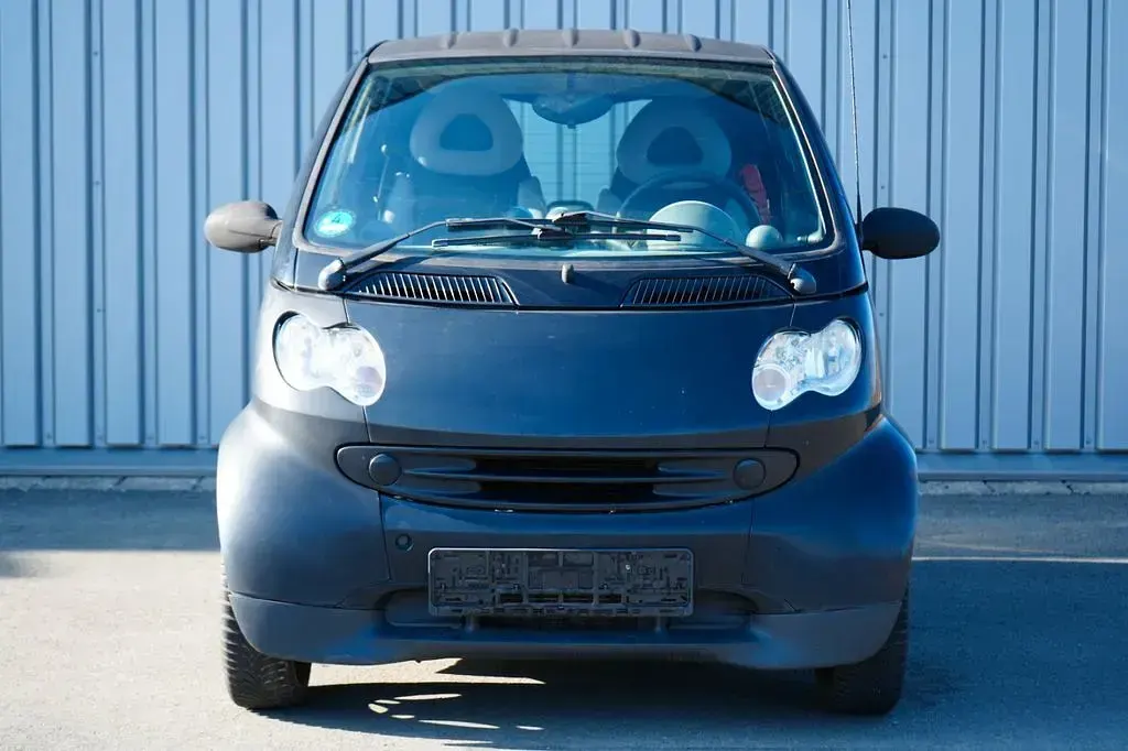 Gebraucht Smart ForTwo Coupé Basis 61 PS (44 kW) 2003 Schwarz Coupé