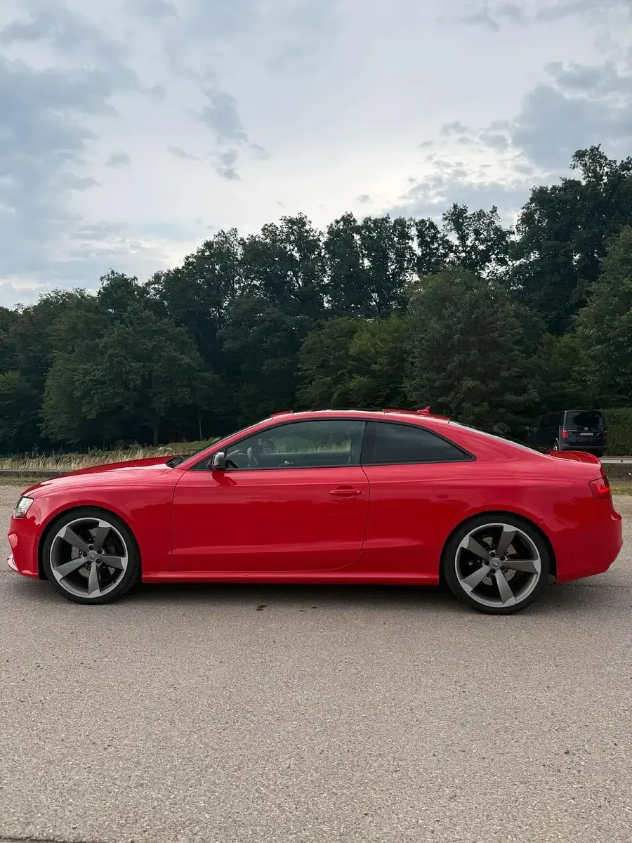 Gebraucht Audi RS5 450 PS (330 kW) 2013 Rot Coupé
