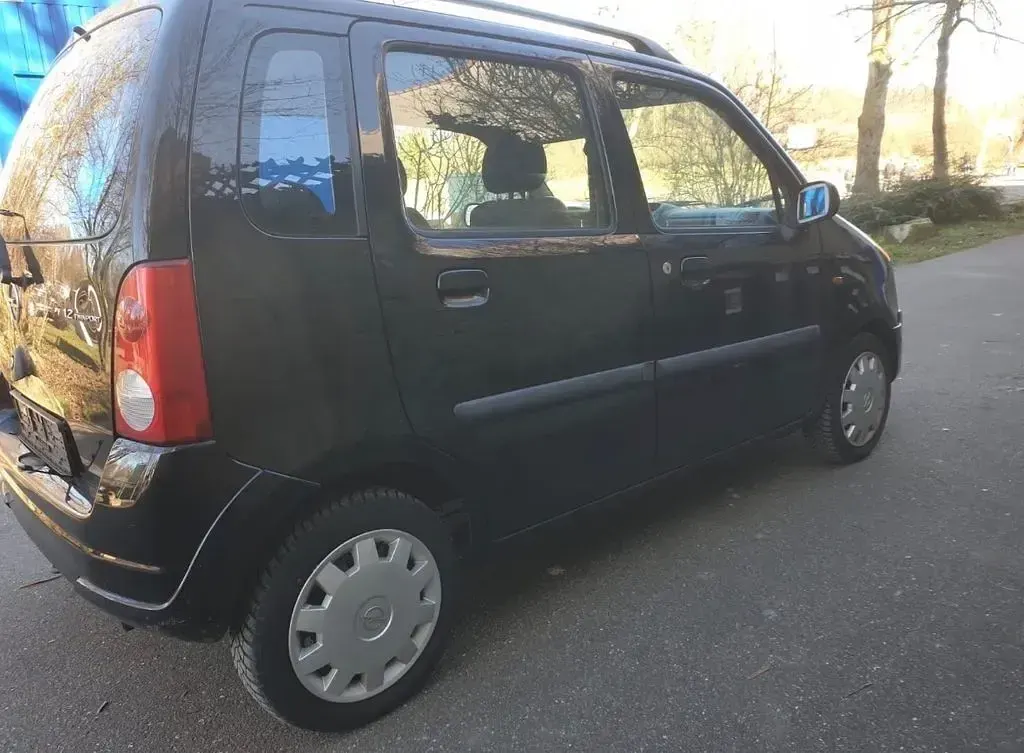 Gebraucht Opel Agila 80 PS (58 kW) 2007 Schwarz Limousine