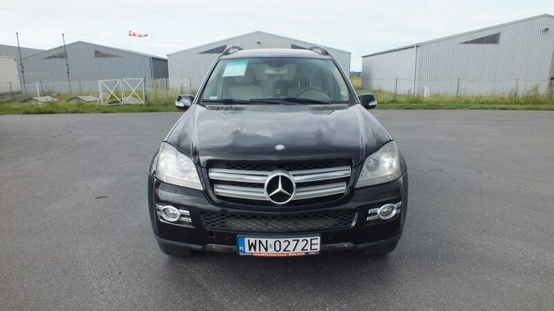 Schwarz Gebraucht 2006 Mercedes GL420 SUV | 6.765 € (Fairer Preis) - Bild 1/4