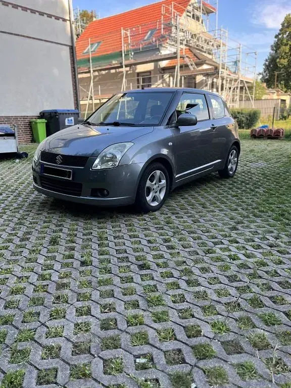 Gebraucht Suzuki Swift Comfort 102 PS (75 kW) 2008 Grau Kleinwagen