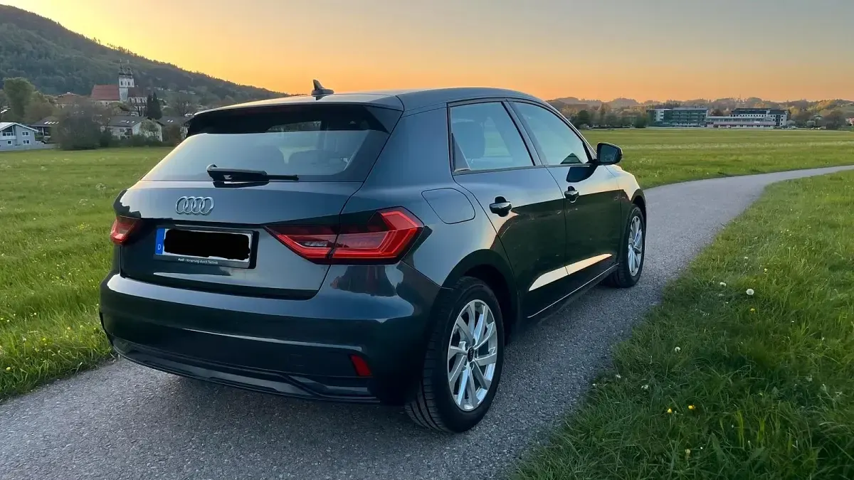 Gebraucht Audi A1 Sportback Advanced Plus 116 PS (85 kW) 2024 Schwarz Kleinwagen