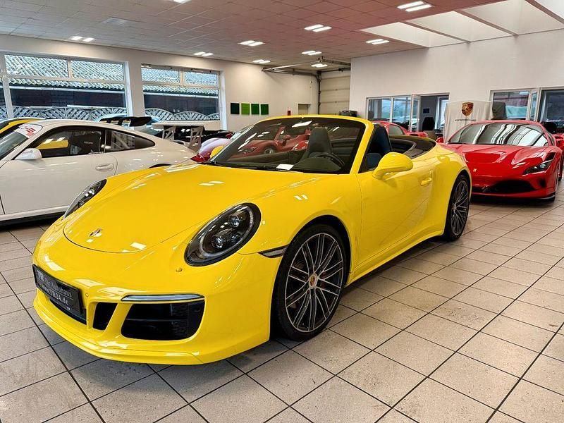 Gebraucht Porsche 911 Carrera 4S Cabriolet 420 PS (308 kW) 2017 Gelb Cabrio