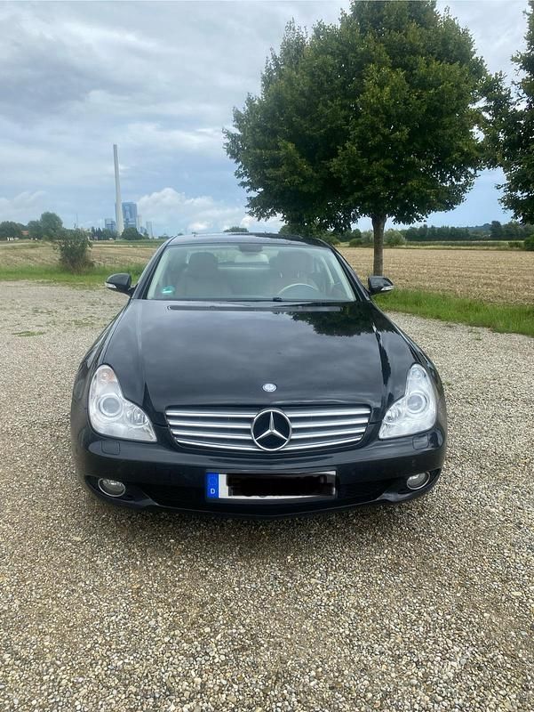 Schwarz Gebraucht 2007 Mercedes CLS350 Limousine | 9.000 € - Bild 1/4