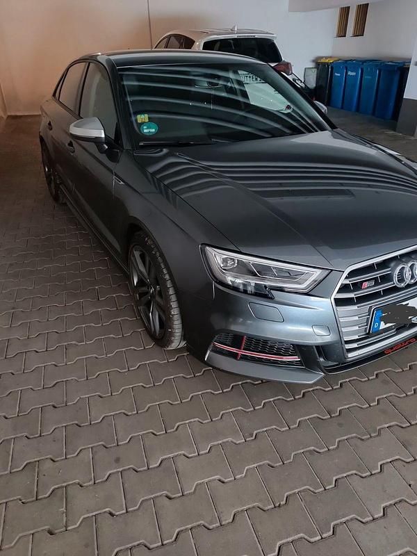 Gebraucht Audi S3 Sport 310 PS (228 kW) 2017 Grau Limousine