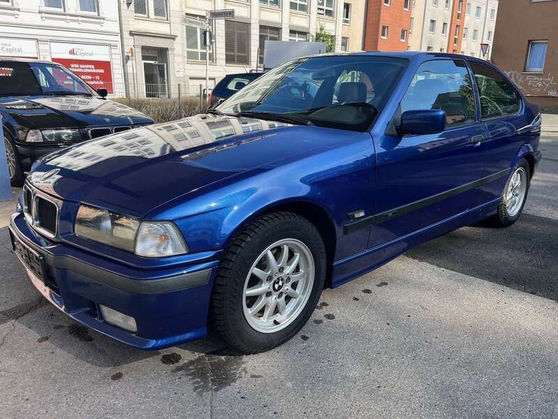Blau Gebraucht 1996 BMW 318 Compact Kleinwagen | 4.900 € (Fairer Preis) - Bild 1/4