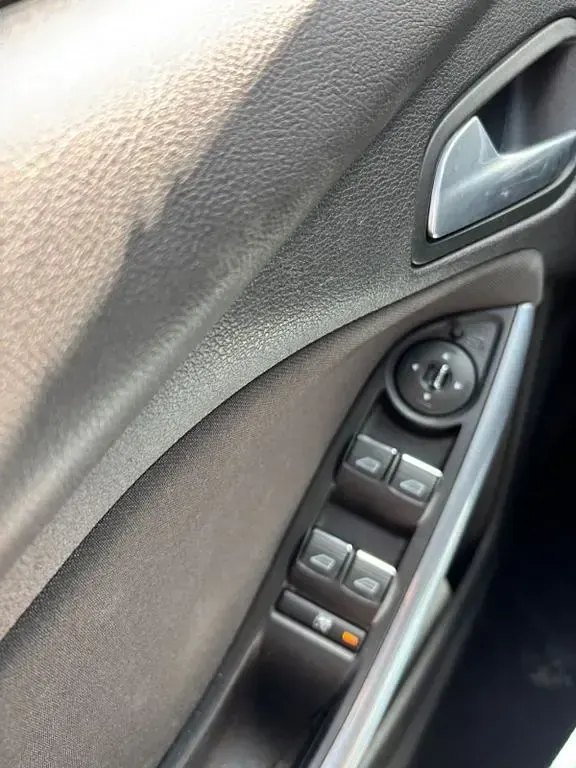 Gebraucht Ford Focus Titanium 105 PS (77 kW) 2013 Silber Limousine