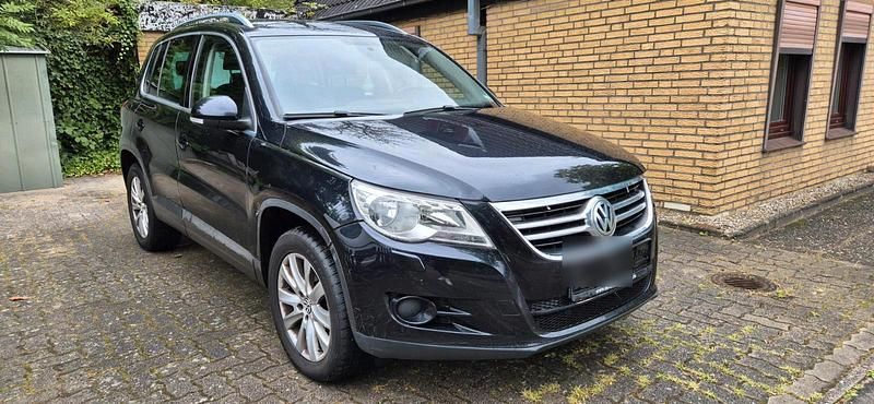 Schwarz Gebraucht 2010 VW Tiguan SUV | 4.000 € (Superpreis) - Bild 1/4