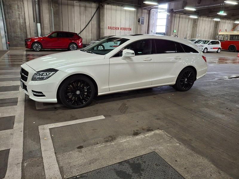 Gebraucht Mercedes CLS500 Shooting Brake 511 PS (375 kW) 2014 Weiß Kombi