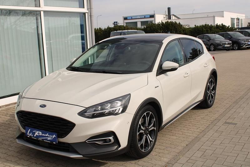 Gebraucht Ford Focus Active 150 PS (110 kW) 2020 Weiß metallic