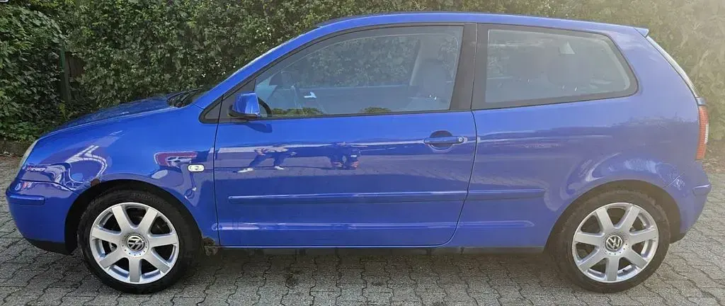 Gebraucht VW Polo Highline 75 PS (55 kW) 2002 Blau Limousine