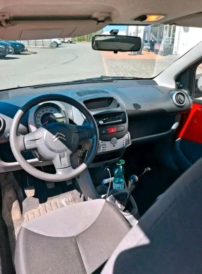 Gebraucht Citroën C1 69 PS (50 kW) 2010 Rot Kleinwagen