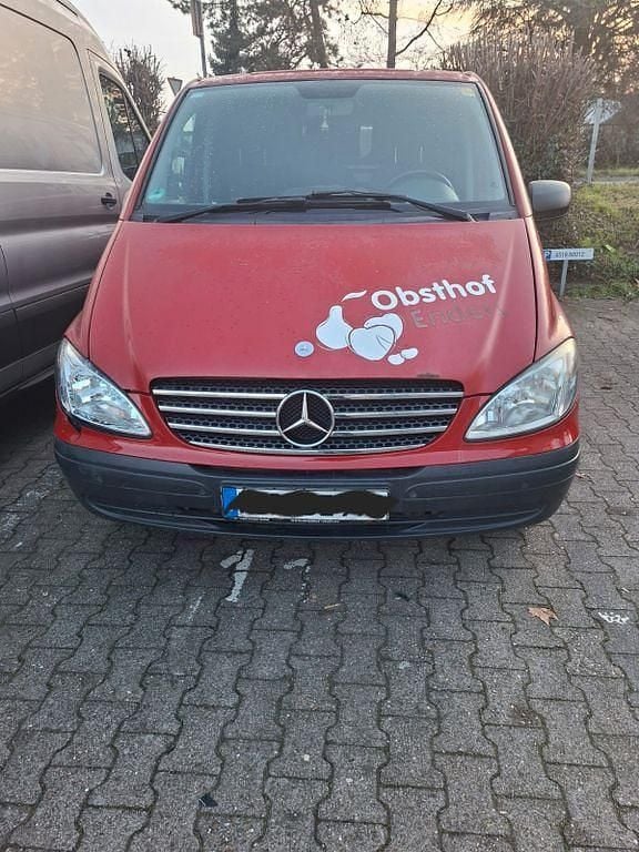 Rot Gebraucht 2010 Mercedes Vito Van | 3.750 € (Superpreis) - Bild 1/4