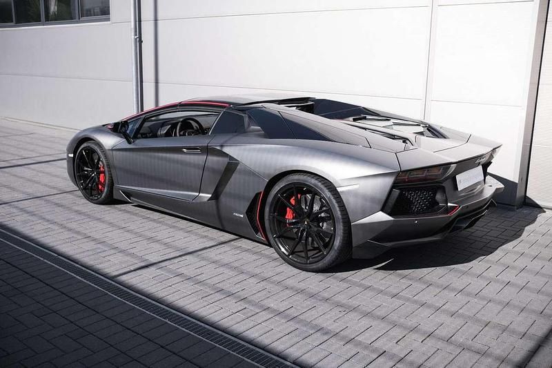 Gebraucht Lamborghini Aventador 700 PS (514 kW) 2015 Grigio titans Cabrio
