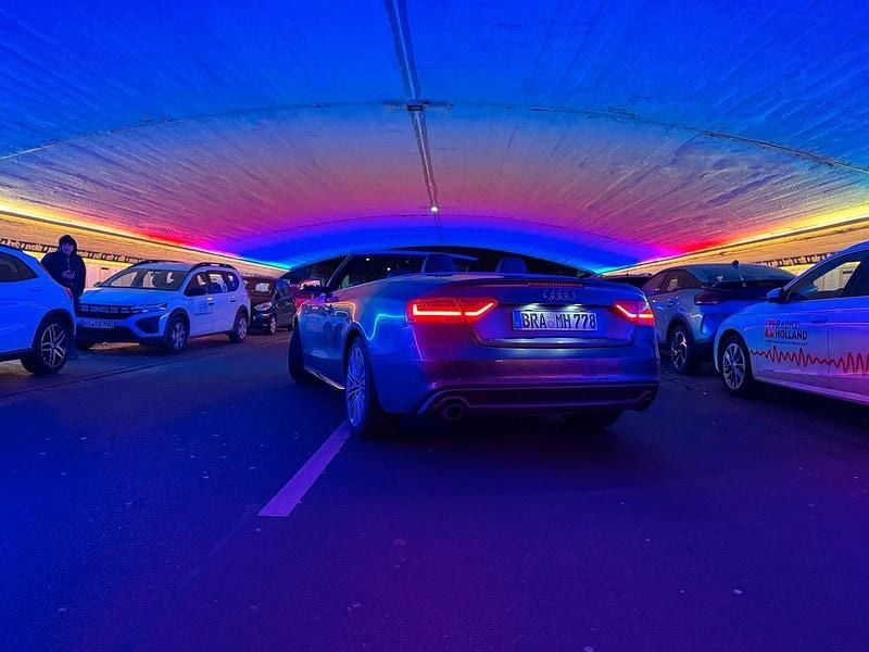 Grau Gebraucht 2014 Audi A5 Cabriolet Cabrio | 12.999 € (Guter Preis) - Bild 1/4