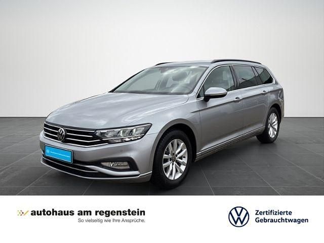 Gebraucht VW Passat Business 150 PS (110 kW) 2022 Silber Kombi