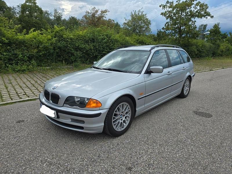Gebraucht BMW 320 Performance 150 PS (110 kW) 2000 Silber Kombi