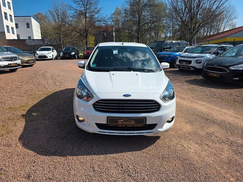 Gebraucht Ford Ka Plus Cool & Sound Edition 86 PS (63 kW) 2018 Weiß Kleinwagen
