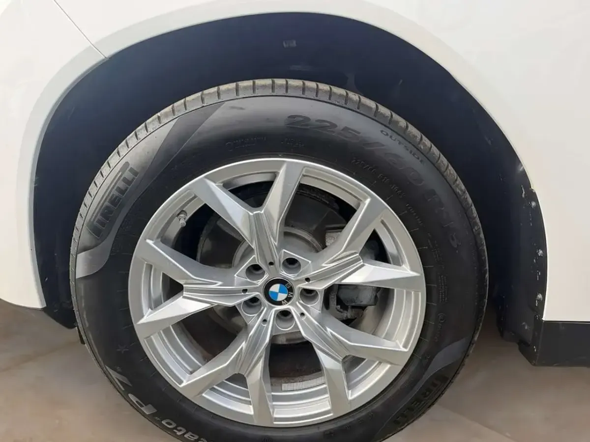Gebraucht BMW X3 197 PS (144 kW) 2025 Alpinweiß SUV