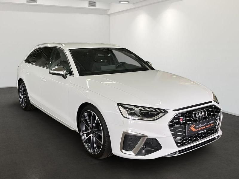 Gebraucht Audi S4 Design 341 PS (250 kW) 2024 Weiss Kombi