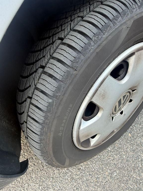 Gebraucht VW Fox 54 PS (39 kW) 2007 Silber Kleinwagen