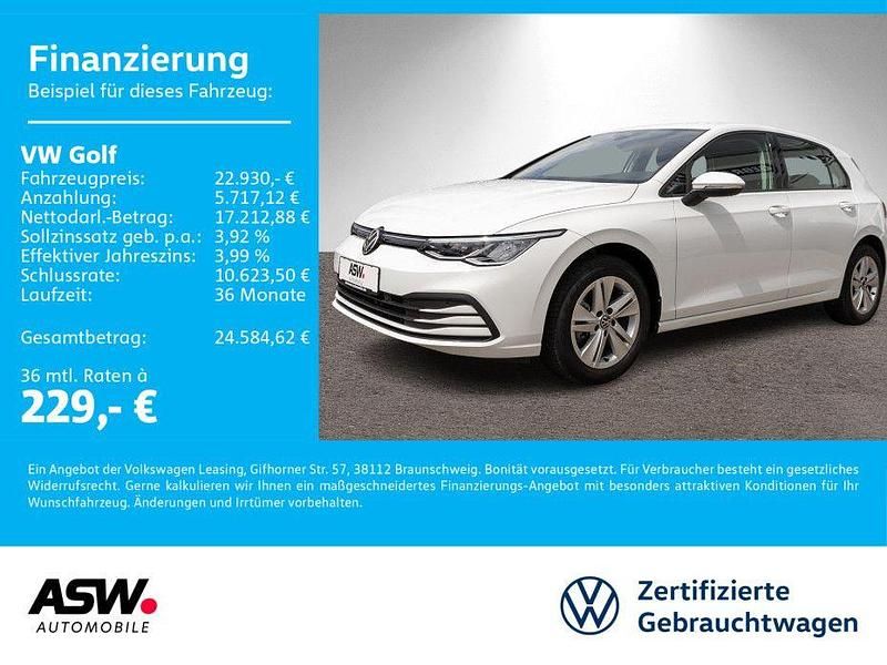 Pure white Gebraucht 2022 VW Golf VIII Life Limousine | 22.460 € (Fairer Preis) - Bild 1/4