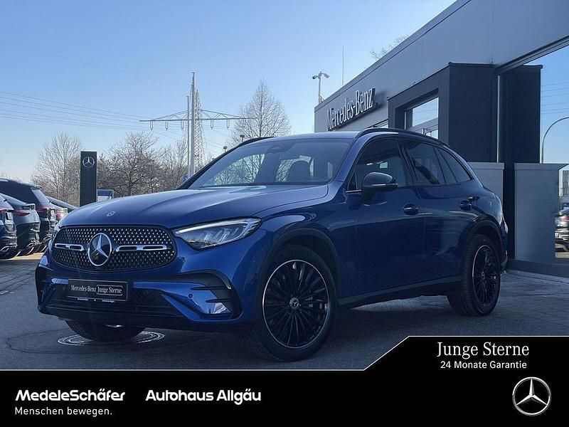 Gebraucht Mercedes GLC200 AMG 204 PS (150 kW) 2025 Blau SUV