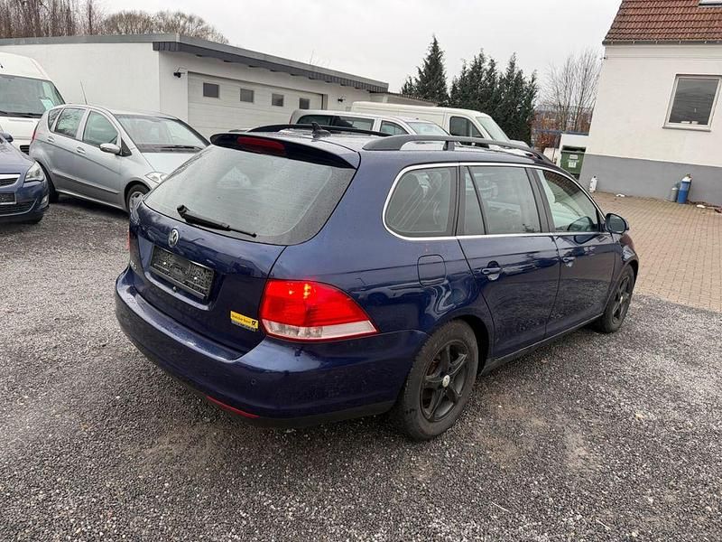 Gebraucht VW Golf V Comfortline 105 PS (77 kW) 2009 Blau Kombi