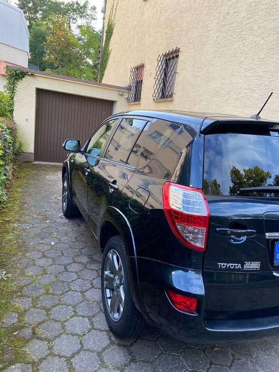 Gebraucht Toyota RAV4 Executive 177 PS (130 kW) 2010 Schwarz SUV