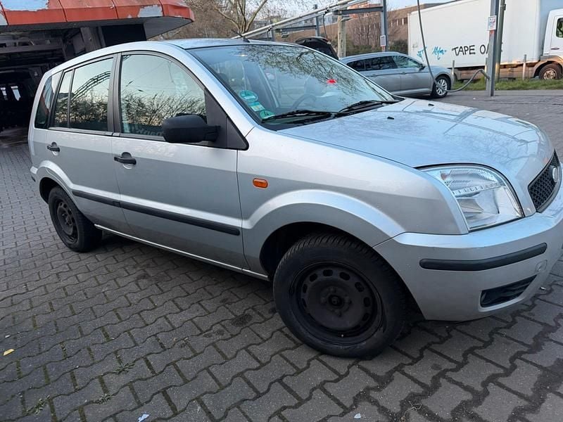 Gebraucht Ford Fusion 80 PS (58 kW) 2003 Silber Kleinwagen