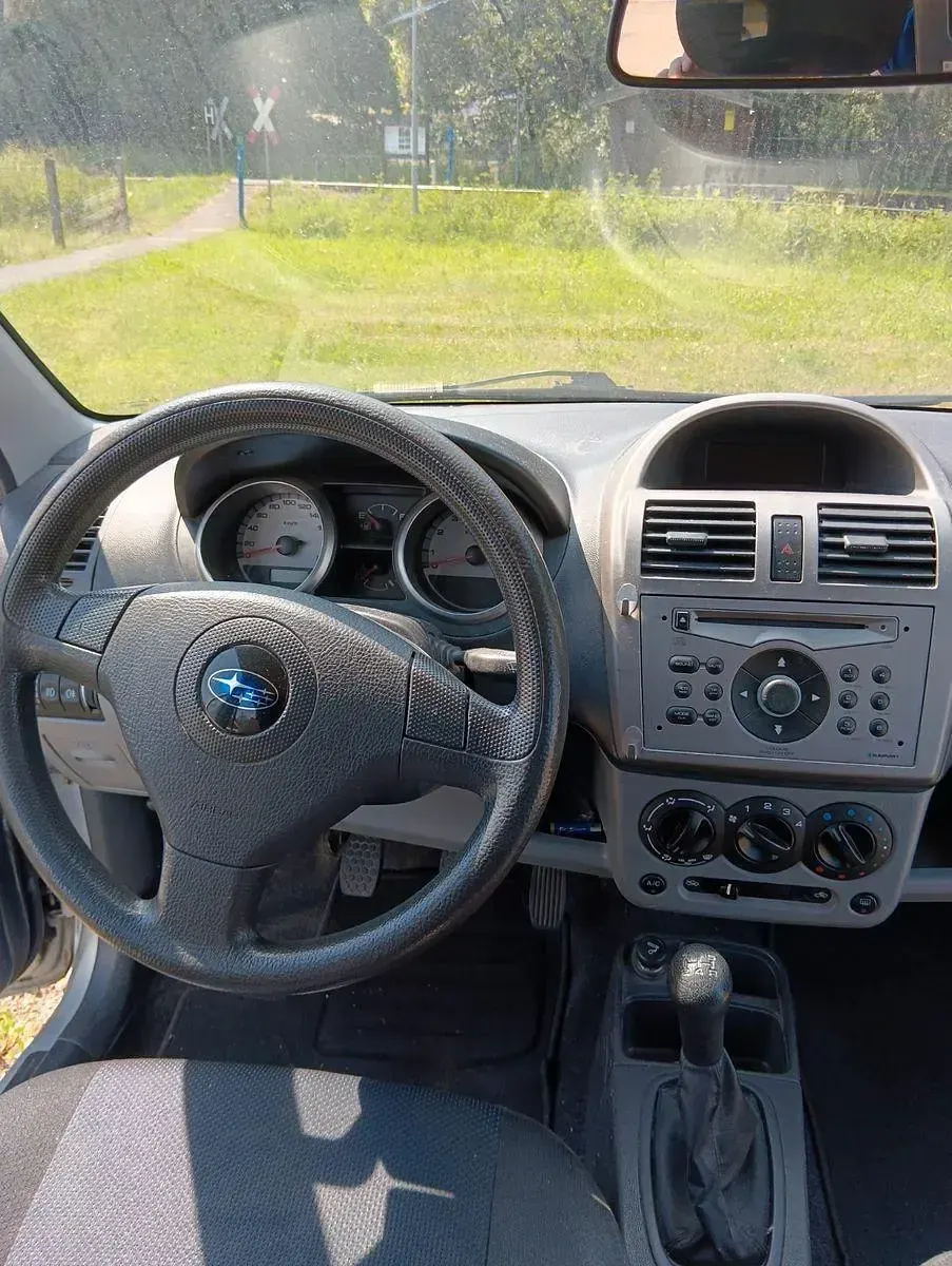 Gebraucht Subaru Justy 94 PS (69 kW) 2005 Grau Kleinwagen