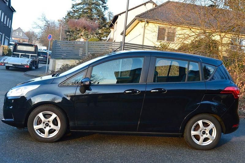 Gebraucht Ford B-MAX Trend 101 PS (74 kW) 2014 Schwarz Van / Kleinbus