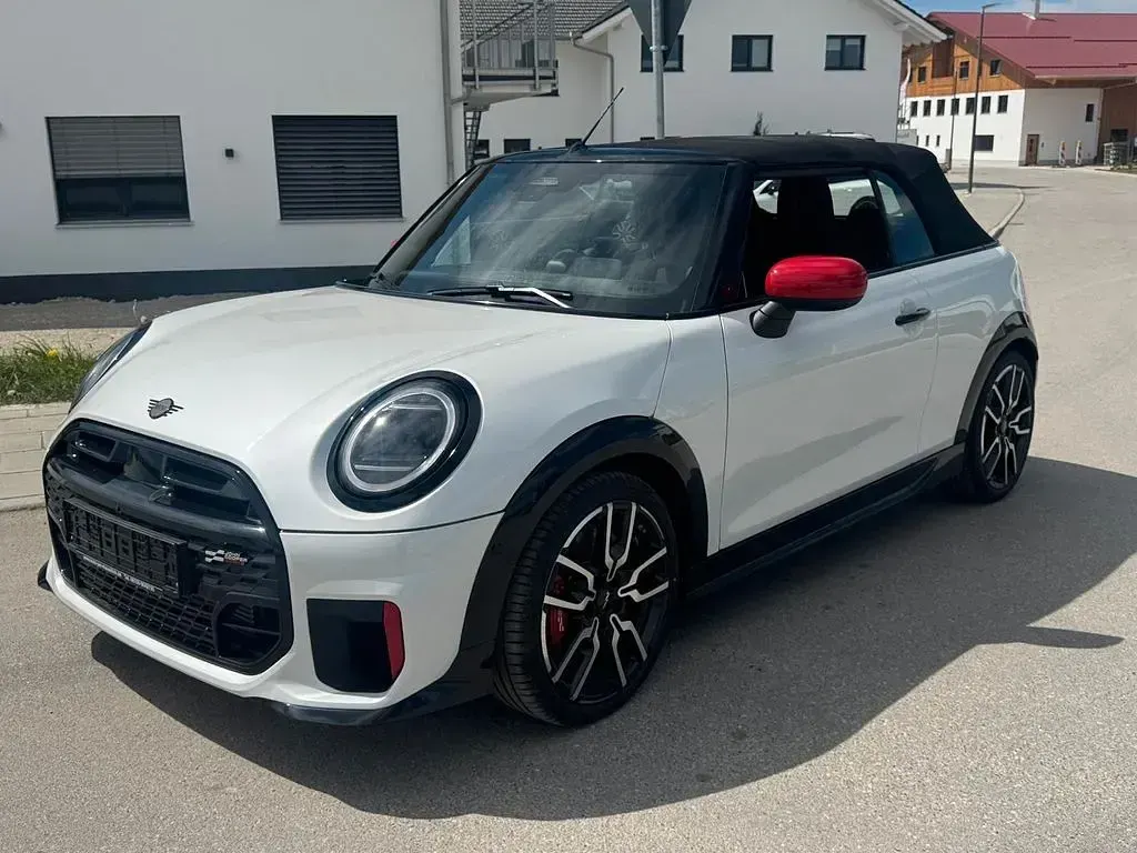 Neu Mini John Cooper Works Cabriolet 231 PS (169 kW) 2026 Weiß Cabrio